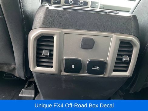 Used 2022 Ford F250 Lariat w/ Lariat Ultimate Package AWD/4WD image 19