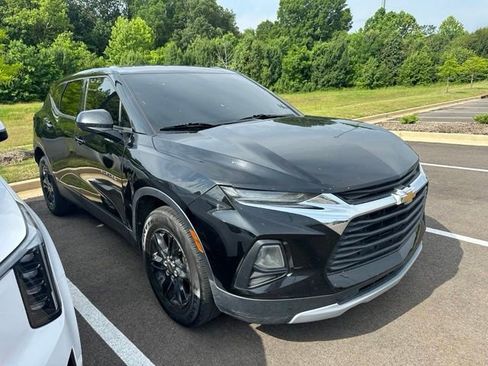 Used 2020 Chevrolet Blazer LT FWD image 3