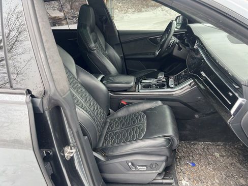 Used 2022 Audi RS Q8 w/ Carbon Optic Package image 20