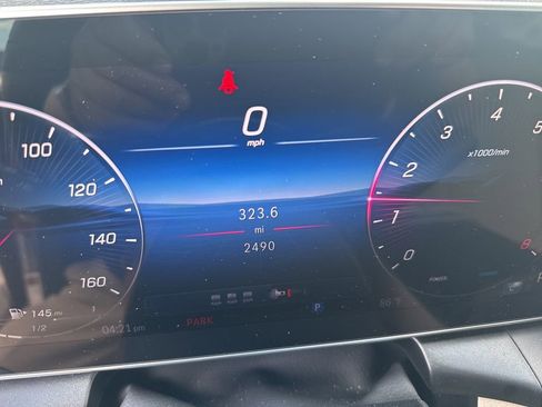 Certified 2025 Mercedes-Benz GLC 300 image 9