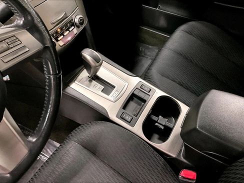 Used 2011 Subaru Legacy 2.5i Premium w/ All-Weather Pkg AWD/4WD image 15