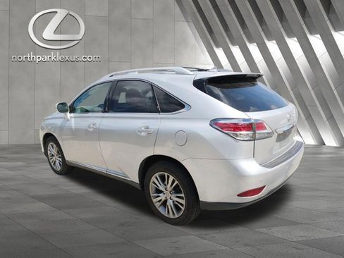 Used 2013 Lexus RX 350 AWD w/ Navigation Pkg image 2