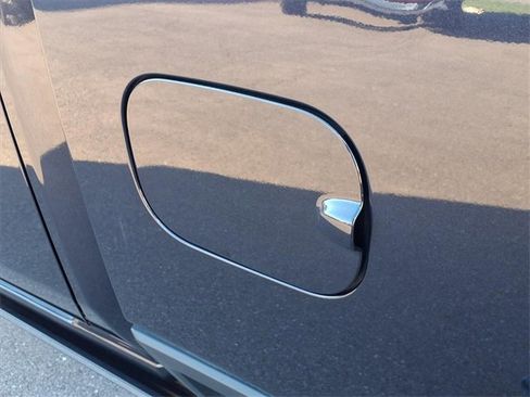 Used 2024 GMC Sierra 2500 Denali Ultimate image 96