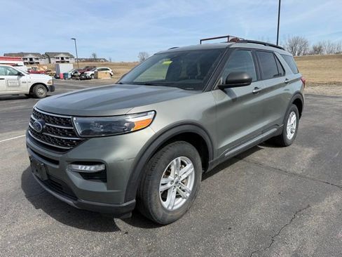 Used 2020 Ford Explorer XLT w/ Equipment Group 202A image 1