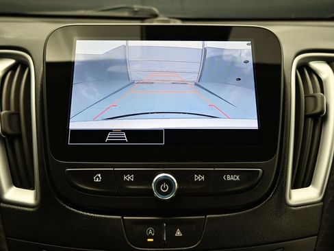 Used 2023 Chevrolet Malibu LT FWD image 22
