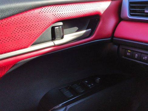 Used 2025 Toyota Camry XSE image 30