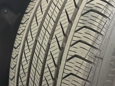 Certified 2025 Mercedes-Benz GLA 250 GLA 250 image 40