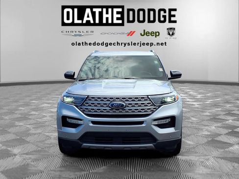 Used 2022 Ford Explorer Limited AWD/4WD image 32