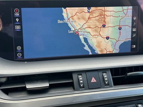 Used 2019 Lexus ES 350 image 18