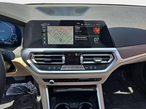 Used 2021 BMW 330e w/ Convenience Package RWD image 23