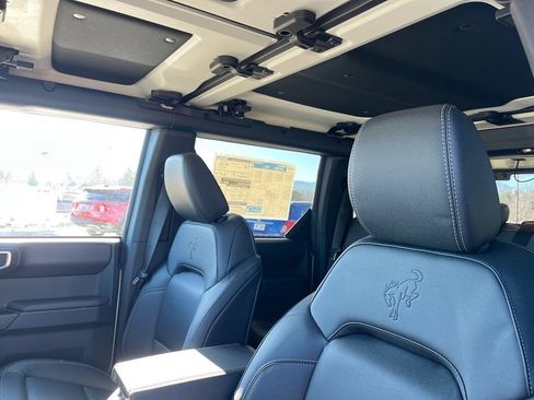 New 2025 Ford Bronco Badlands w/ Sasquatch Package image 8