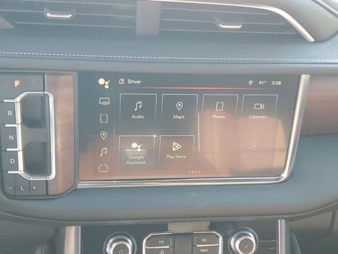 Used 2024 GMC Yukon Denali Ultimate image 17