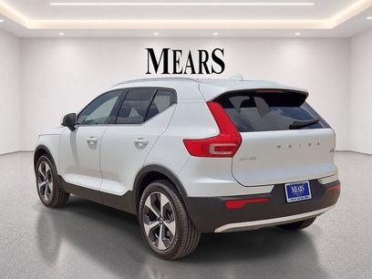 Used 2023 Volvo XC40 B5 Plus w/ Driver Assist Package