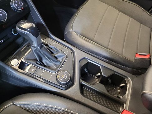 Used 2023 Volkswagen Taos SE image 26