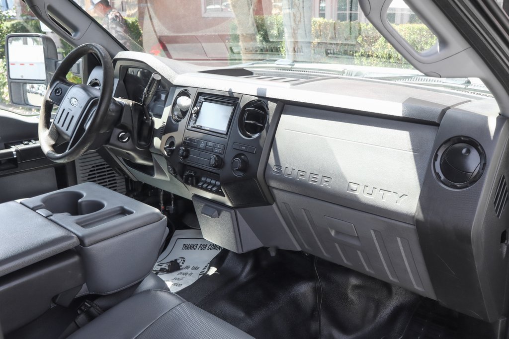 Used 2013 Ford F550 2WD Crew Cab Super Duty w/ Payload Upgrade Pkg image 33