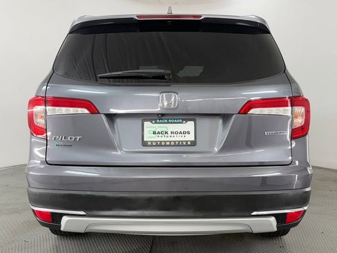 Used 2020 Honda Pilot Touring image 8