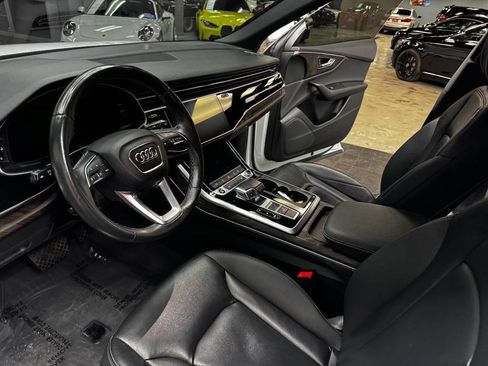 Used 2021 Audi Q8 Premium w/ Black Optic Package AWD/4WD image 32