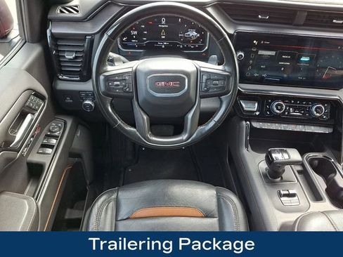 Used 2024 GMC Sierra 1500 AT4 w/ Technology Package image 3