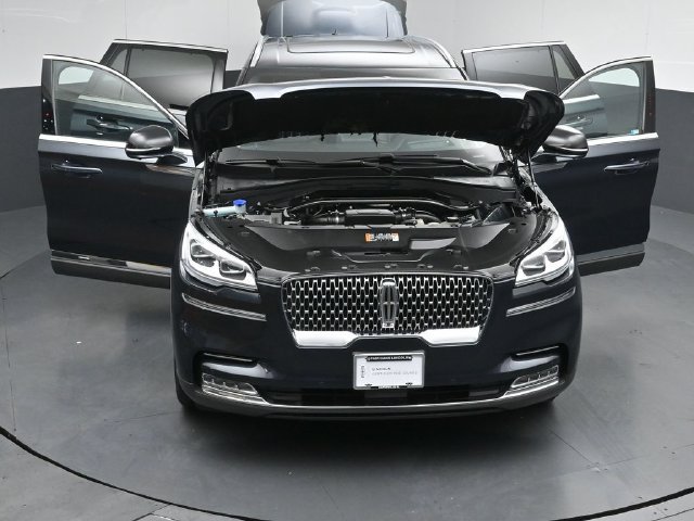 Used 2021 Lincoln Aviator Reserve w/ Equipment Group 202A AWD/4WD image 55