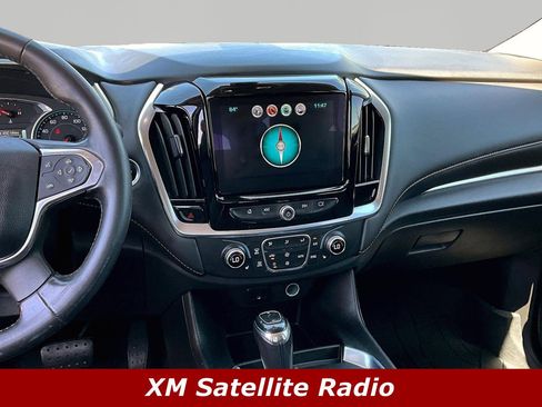 Used 2019 Chevrolet Traverse LT w/ LPO, Cargo Package FWD image 9