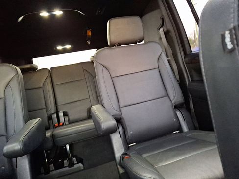 Certified 2021 Chevrolet Suburban Z71 image 20