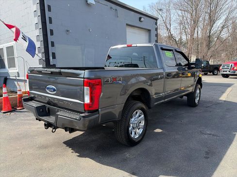 Used 2018 Ford F250 XLT w/ Snow Plow Prep Package image 7