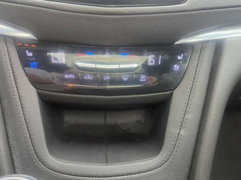 Used 2021 Cadillac XT5 Premium Luxury AWD/4WD image 25