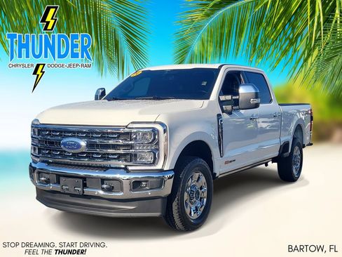 Used 2024 Ford F250 Lariat w/ Lariat Ultimate Package AWD/4WD image 2