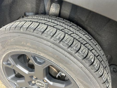 Used 2021 Toyota RAV4 TRD Off-Road w/ TRD Off-Road Weather Package image 8