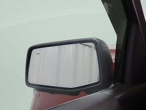 Used 2025 GMC Sierra 1500 AT4 w/ AT4 Preferred Package image 24