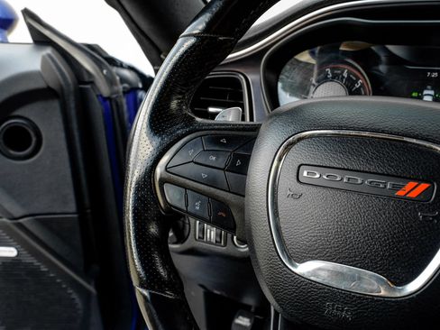Used 2018 Dodge Challenger SXT Plus RWD image 23