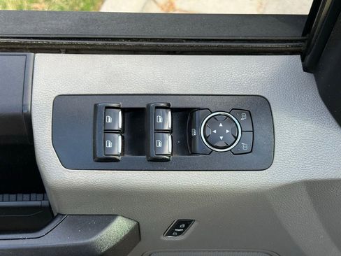 Used 2015 Ford F150 XL w/ Equipment Group 101A Mid image 17