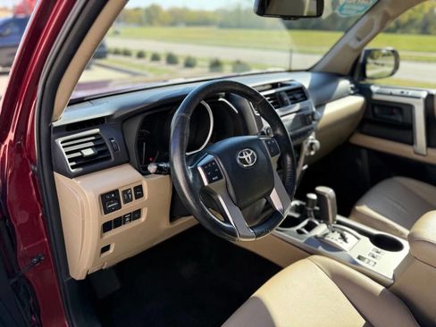 Used 2011 Toyota 4Runner Trail image 11
