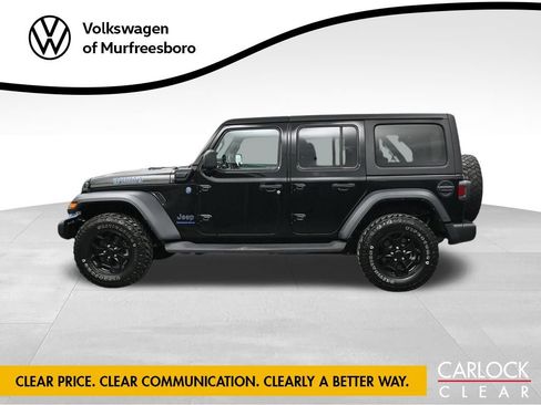 Used 2023 Jeep Wrangler Unlimited w/ Cold Weather Group AWD/4WD image 10