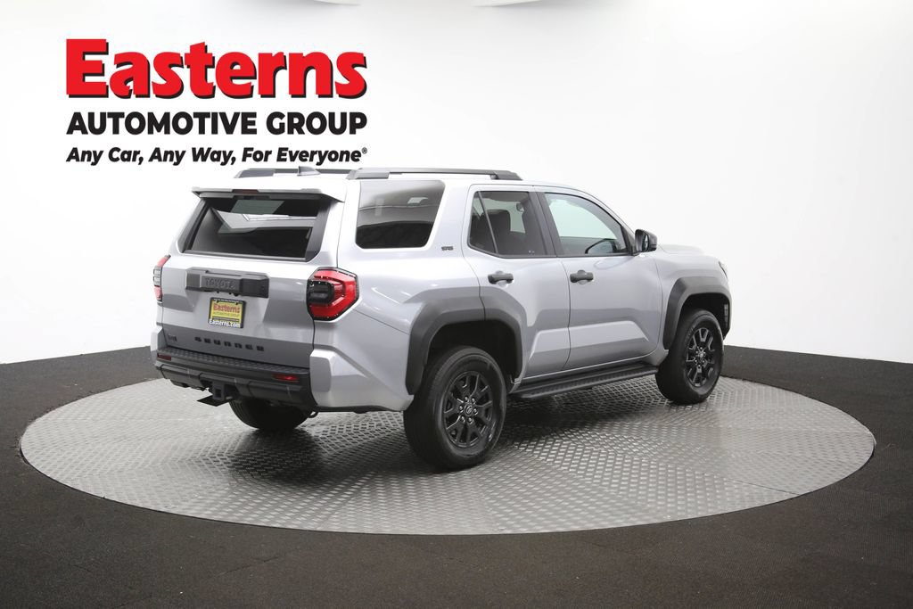 Used 2025 Toyota 4Runner SR5 AWD/4WD image 43