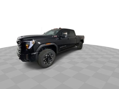 Used 2024 GMC Sierra 2500 AT4X image 4