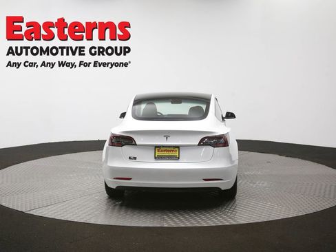Used 2023 Tesla Model 3 Standard Range image 33
