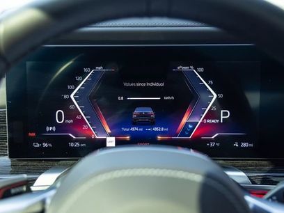 Used 2025 BMW i7 xDrive60 w/ Executive Package