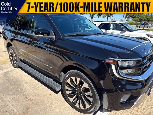 Used 2026 Ford Expedition Platinum w/ Driver's Package AWD/4WD image 2
