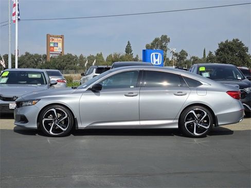 Used 2022 Honda Accord Sport image 7