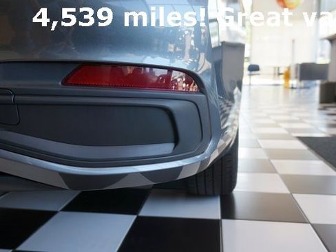 Certified 2025 Volkswagen Jetta SE image 83