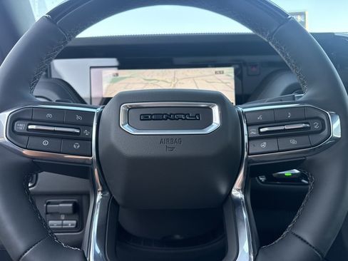 New 2026 GMC Yukon Denali w/ Advanced Technology Package AWD/4WD image 24