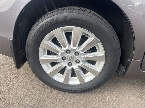 Used 2015 Toyota Sienna XLE w/ XLE Navigation Package AWD/4WD image 9