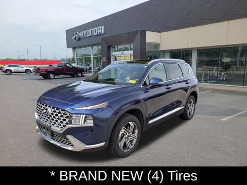 Certified 2023 Hyundai Santa Fe SEL w/ Premium Package AWD/4WD image 7