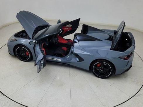 Used 2024 Chevrolet Corvette Stingray Preferred Conv w/ Z51 Performance Package RWD image 81