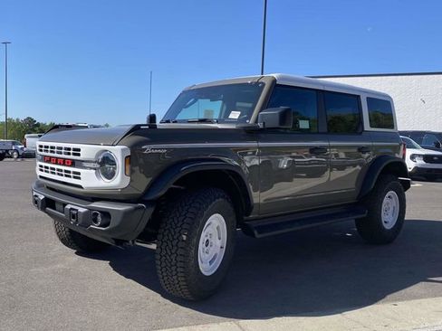 New 2026 Ford Bronco Heritage Edition AWD/4WD image 7