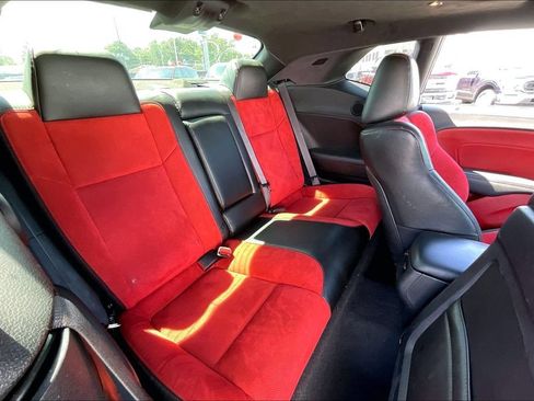 Used 2022 Dodge Challenger R/T Scat Pack RWD image 26