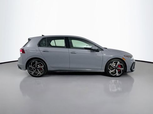 New 2026 Volkswagen GTI SE image 4