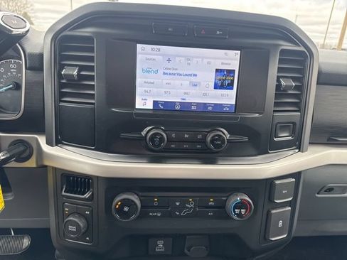 Used 2022 Ford F150 XLT AWD/4WD image 32
