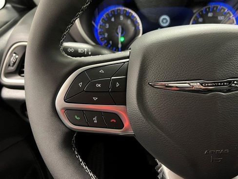 New 2026 Chrysler Voyager LX image 21